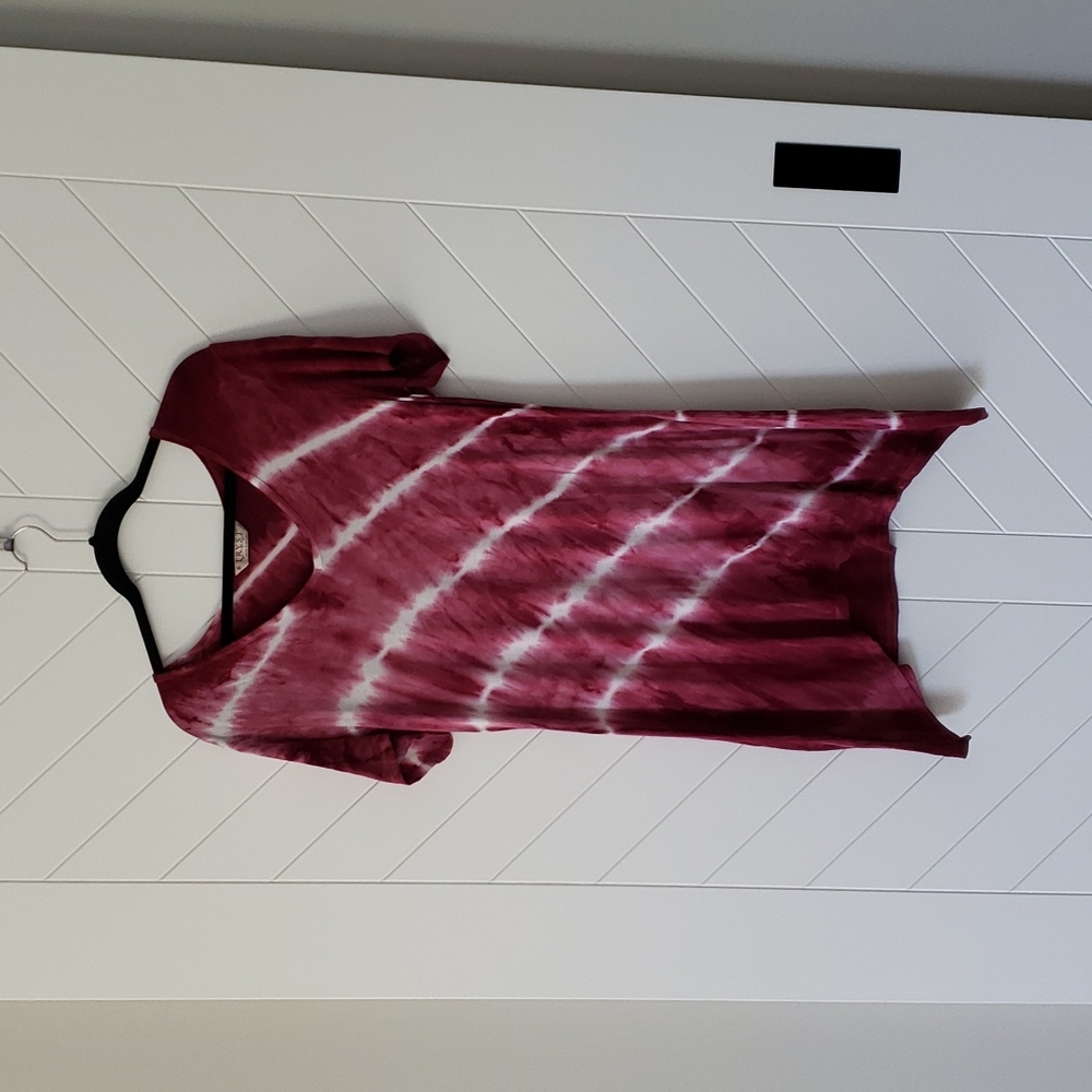 Pink and white tie dye tunic or dress. Size XL